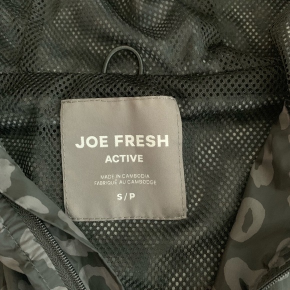 Joe Fresh Active Leopard Zip-Up Jacket - Picture 5 of 8